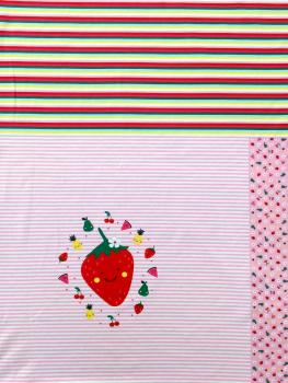 Baumwolljersey Panel ca 100 cm Erdbeere auf Blumen