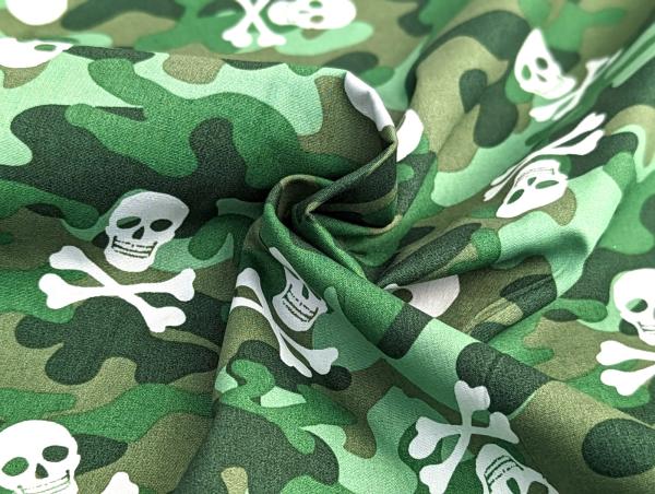 Baumwollstoff Camouflage Totenkopf Grün