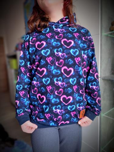 Eigenproduktion French Terry Sternen Herze in Rosa und Blau